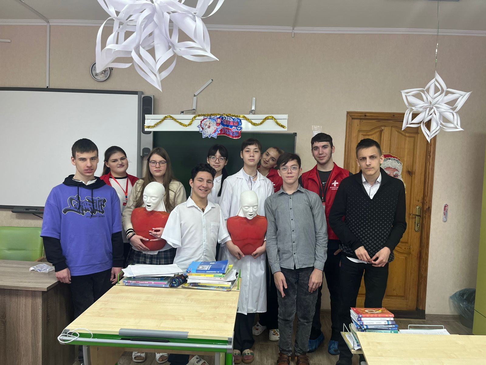 Мастер-класс по оказанию скорой первой медицинской помощи в ГКОУ РО Волгодонской специальной школе-интернате «Восхождение»