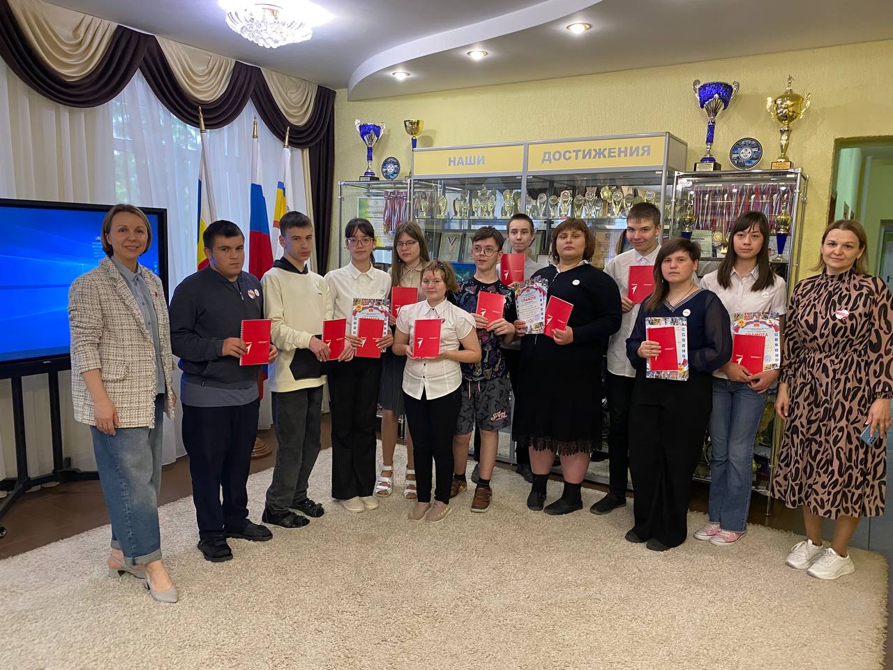 Церемония открытия клуба юных натуралистов